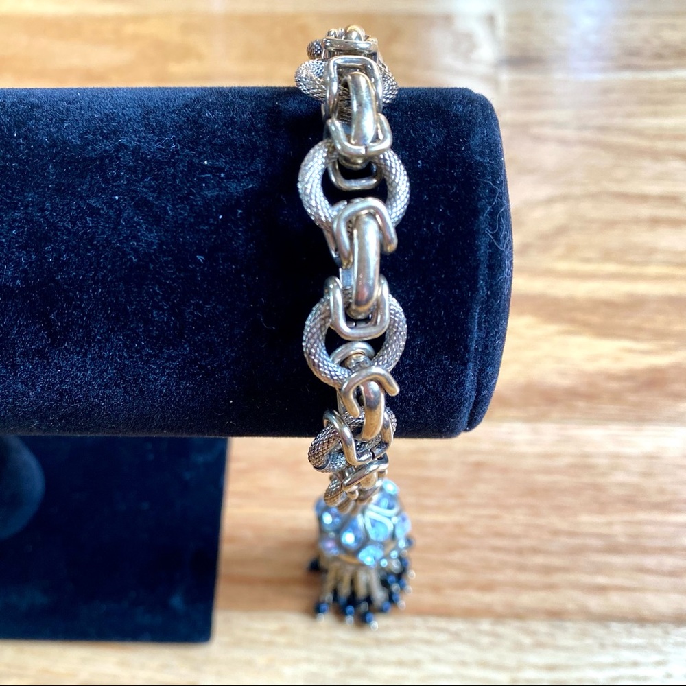 Unique Tassel Bracelet - Picture 4 of 6